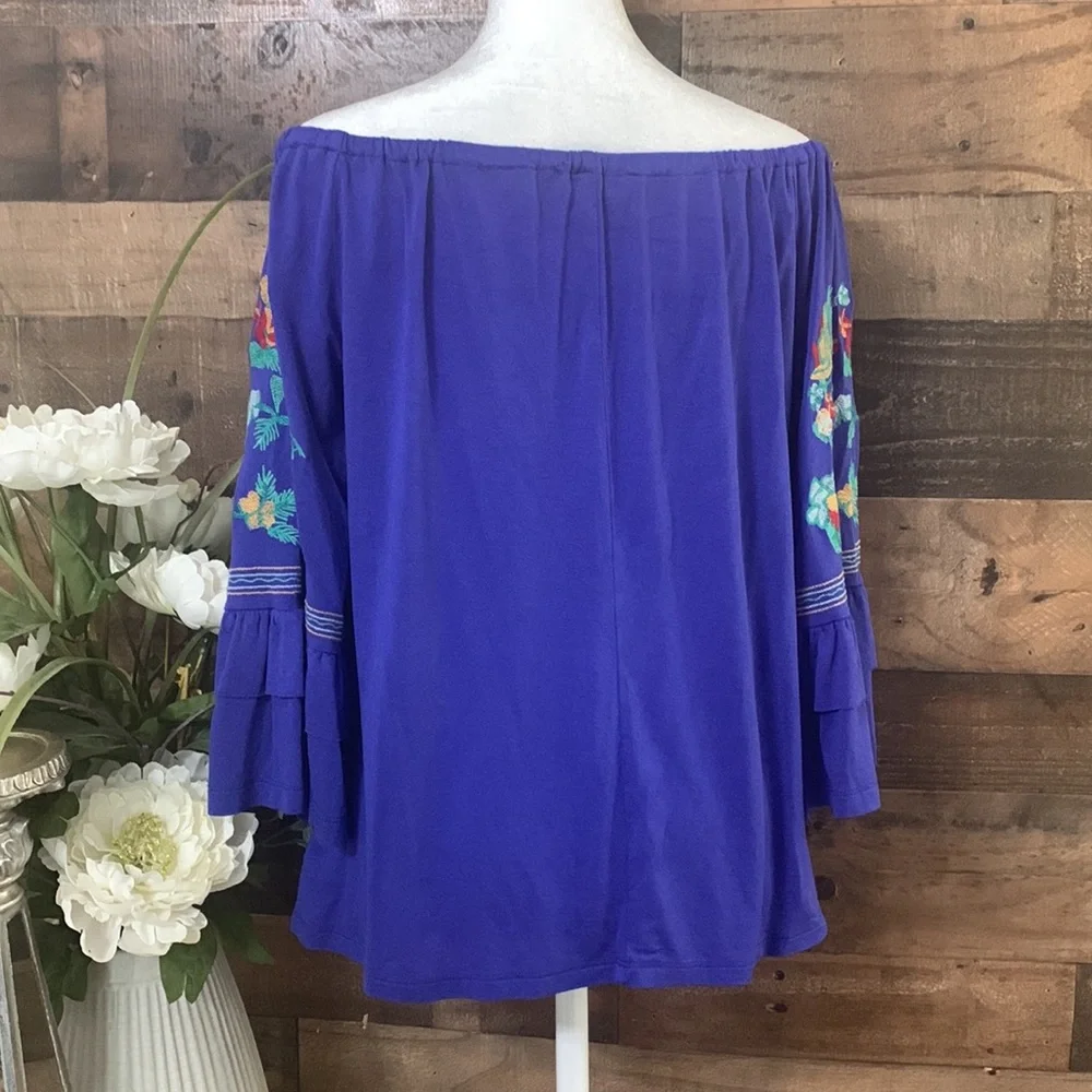 Altar'd State Brand Blouse Top Embroidered Sleeves Royal Blue Size Small - Picture 4 of 6